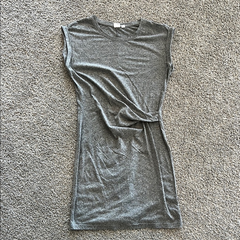Women’s GAP Gray Fitted Mini T-shirt Dress.